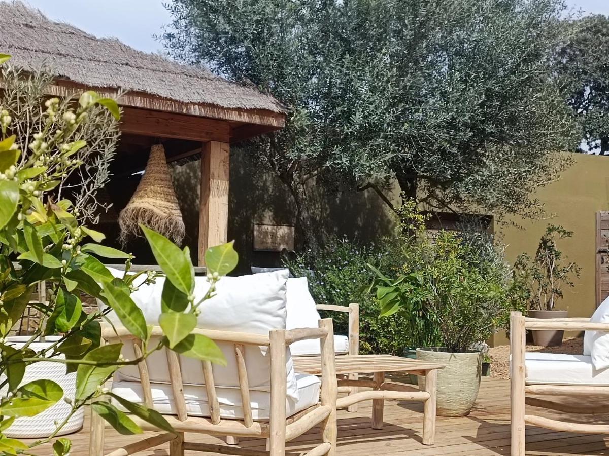 Hotel Les Suites Du Maquis Бонифачо Екстериор снимка