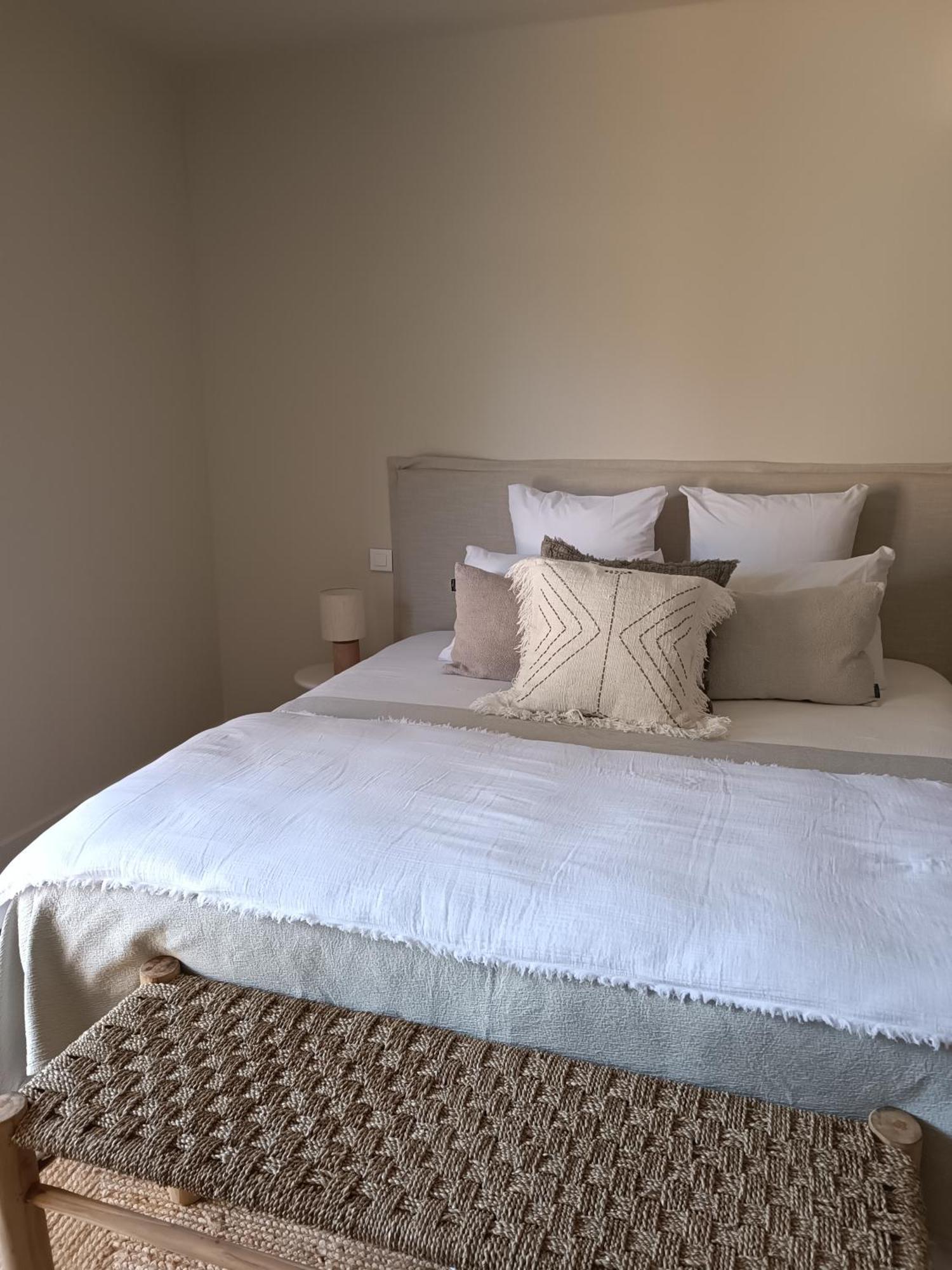 Hotel Les Suites Du Maquis Бонифачо Екстериор снимка